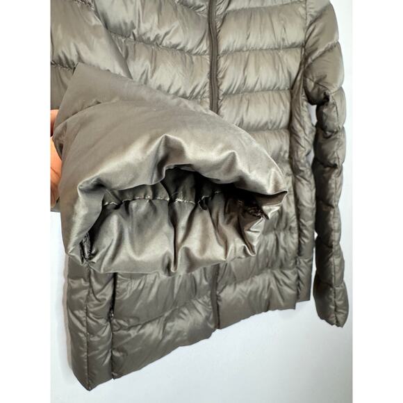 Uniqlo Ultra Light Down Puffer Jacket Girls Small Grey - Picture 3 of 9